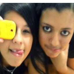 . sim, eu sou roockeira,aa rockeirinha looouca’ hoho³ mas eu também sei amaar, tá ‘
eu tenho atitude (: