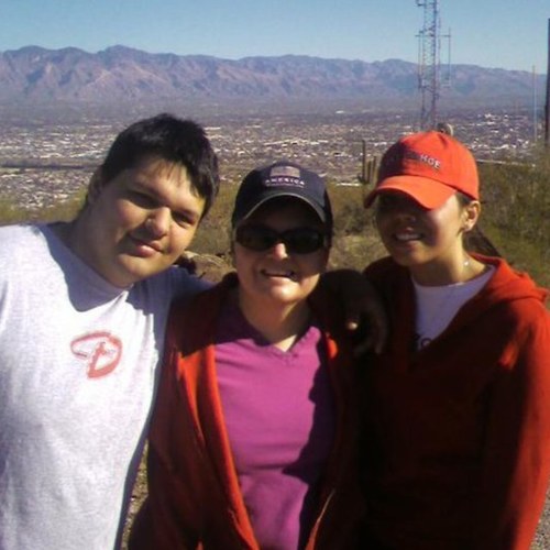 dehunley's profile picture. 