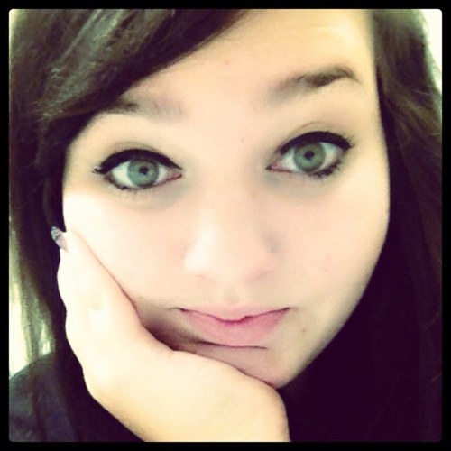 Kayla Nugent
17;Senior,, @VidaliaHigh
Click my follow button && I'll follow back!✌