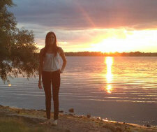 Living life to the fullest with no regrets...jobros all the way fan since '06:) 
TeamBreezy for life..