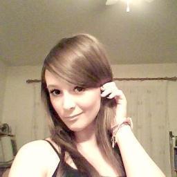 LauraHolt01's profile picture. 