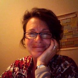 Screenwriter, Web Copywriting, SEO, Case Studies, Press Releases, travel articles and design blog @sfdesignideas.wordpress.com. If you can't write it, I will.