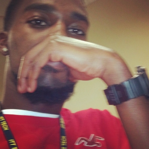 SAME NIGGA FROM WAAY BACK..follow n ill follow back, SHOUT OUT TO DERRICK ROSE MAN DAT NIGGA NICE!!#TEAMBULLS Instagram: coreybeasleycb
