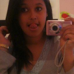 tu só vai saber quem eu sou se arriscar me conhecer  ;s     2bjs ;*