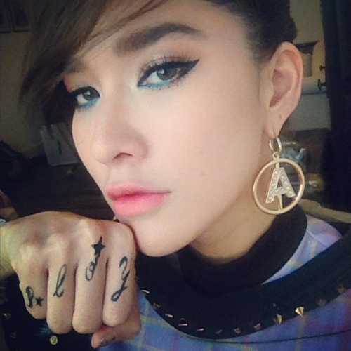 ploy_chermarnn's profile picture. ♥ I'm a professional actress in Thailand, Model for Loreal, Laurier, Chevrolet, Clear, Rexona, Dutchie bio, Tipco, Capital condo,Trident,Colgate