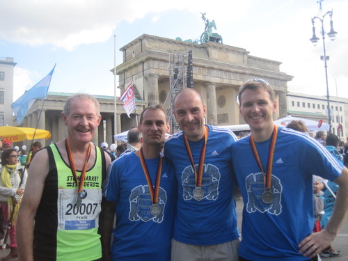 jiggywizzle's profile picture. 8x marathon finisher, used to be quite good. now trying to be quite good at gardening.