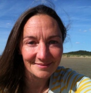 thepeoplesplot's profile picture. Connecting Life to the Land. A social enterprise promoting local food & drink, urban agriculture, access to nature, growing, foraging & forming friendships.