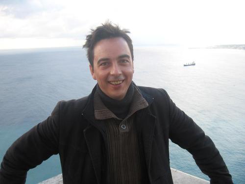 Comédien
Interprète du spectacle  Salut Mon Vieux
Présentateur des créations télévisuelles de Luchon.
http://t.co/LXVjZIah2P