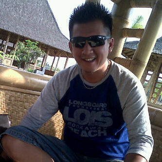 humoris penyayang ,,,,,,yg pst nyaman deh ada deket c ieu mah heup w