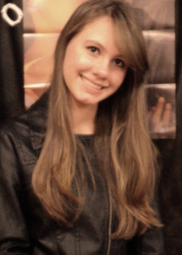 Ana Claudia Rodrigues