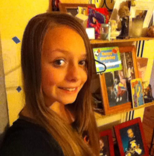 hey everyone im emily nielsen i have 2 accounts so if u follow me on here please follow me on janoskians43va aswell because i dont go on this one much