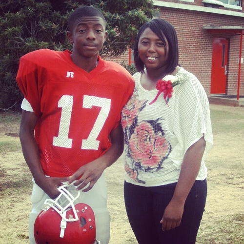 follow me and find out #Team bulls #Team Eagles #Team Barnwell all day follow me
