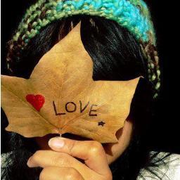 HappinessToLive's profile picture. La plus grande cause de l'echec est la peur de l'echec. ♥ 
http://t.co/WGHzJJjYBZ