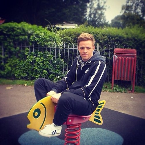 We love @calzsaunders because he is hot ok thank u goodbye