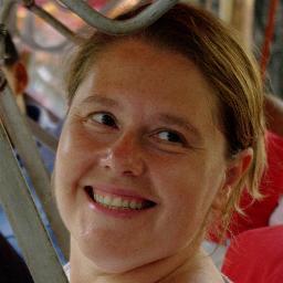 lamentore's profile picture. responsabile Digital&Consumer in Weber Shandwick. Adoro cucinare, ma principalmente mangiare. Sono sempre in viaggio. Sogno una vita vista mare