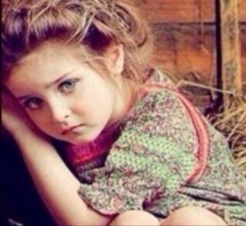 ♡ لآ أمنيه لدي سوآ أن تبقى أمــــــــي بجاآنبي كل عاآم ♡