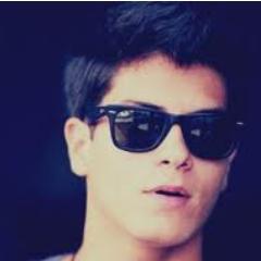 @Aguiarthur Me perdi completamente em você, te smo muito, espero que algum dia eu possa lhe conhecer! 3