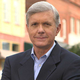 Walter Dalton Net Worth