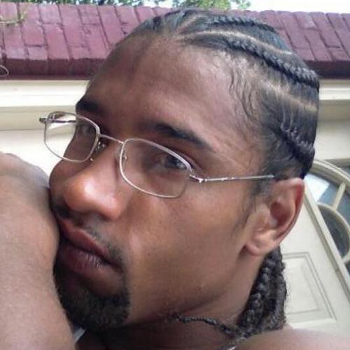 YelenikTasien's profile picture. 