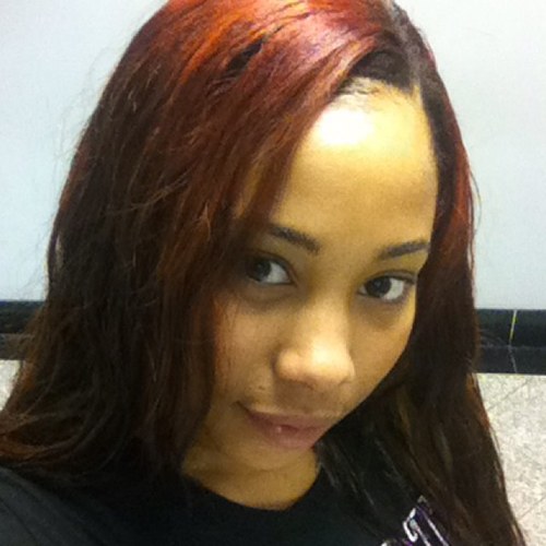 LIl Momma Bad As She Wanna Bee......S/N im mii and dats all i can be