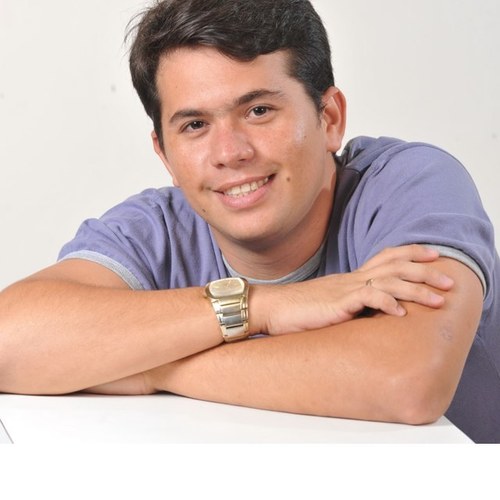 Proprietário e empresário do @pegada_deluxo. Um cara muito legal e sincero. Quer me conhecer? Me siga, abraço!