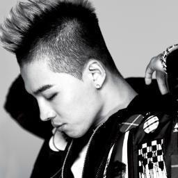 Brazilian fanbase dedicated only for 빅뱅,we'll ALWAYS LOVE and support them.
TRANS-VIDEOS-PICS-NEWS ㅤㅤ

-  Only PORTUGUES & ENGLISH -