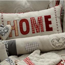 Simply Sumptuous is a company dedicated to all things chic and shabby.