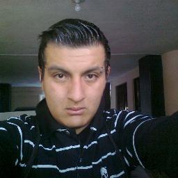 Me encanta ponerme metas y cumplirlas, Aventurero jovial soñador igual la vida es una sola si no la aprovechas ahora un dia te arrepentiras!! Pa las q sea..