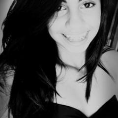 Metta Ser ''Fellizz'' && Nããão ''Perfeita'' !! (Y' ... Hahaha see cliks ée poorq gostou (: 
follow-me ?