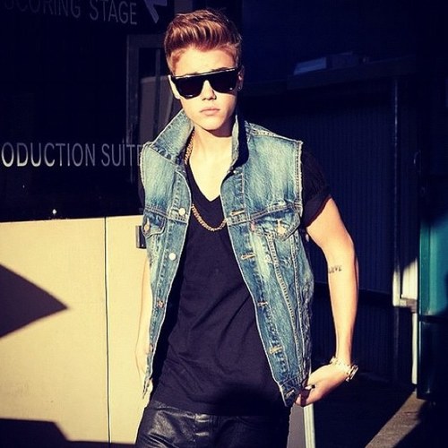 Just another Justin Bieber supporter & lover