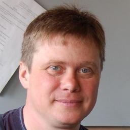 Я настолько крепко стою на ногах, что начал любить людей!