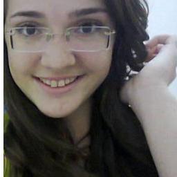 . estudante do @CNSCNC, 13 anos, chata,flamenguista roxa, taurina e abusada [:
