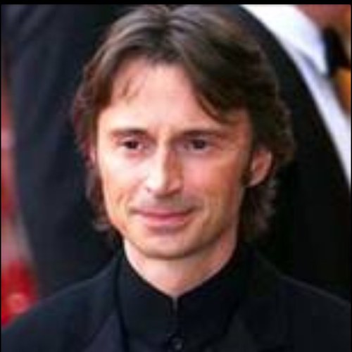 GoldRumple's profile picture. Mr. Gold/Rumplestiltskin is my name. @belleof_roses means more to me than my power. If ANYONE harms her. I will beat you with my cane!!