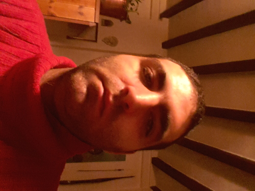 robetomanzi's profile picture. 