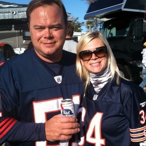 hrobertleach's profile picture. Just a guy who loves my family, drinking a beer with friends, coaching football, sport fishing, understanding history, studying Jesus & helping kids charities.