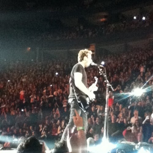 From Canada , LOVE rock music , follow me and ill follow you