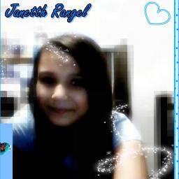 Soy una chica De 11 años naci el 7de Diciembre del 2OOOMis amigos me considera,Divertida,loca,algre buena persona &asi Soy fande @JorgeCavazosR e @irvingtomato