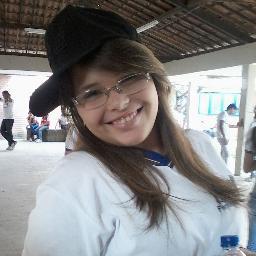Mas o sorriso (...) ah, esse resistirá a todas as ciladas do tempo.