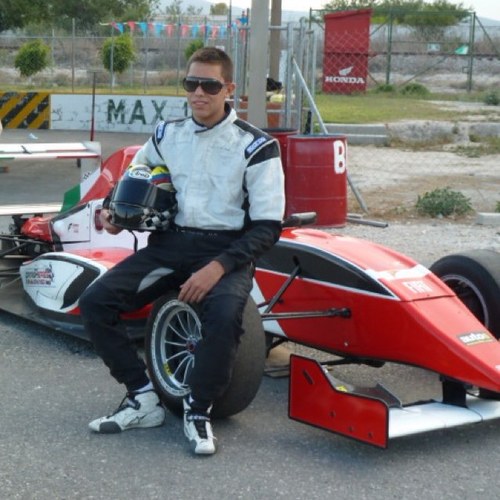 EstebanGarzon24's profile picture. Piloto Colombiano de #automovilismo. Powered by Jesus