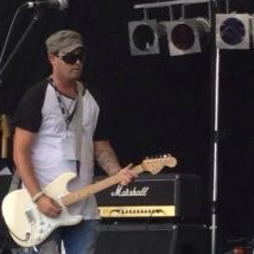 Guitarist for No Code , Deeds,debut album The Evidence has hit the stores!!....Session Guitarist and Guitar tutor,loving life in NZ!!!