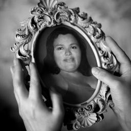FIEL ADORADORA DEL CUERPO Y LA SANGRE DE NUESTRO SEÑOR JESUCRISTO