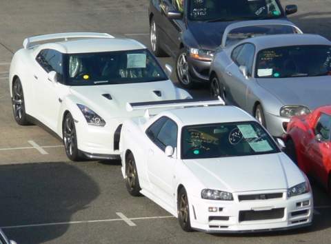 nissan update here