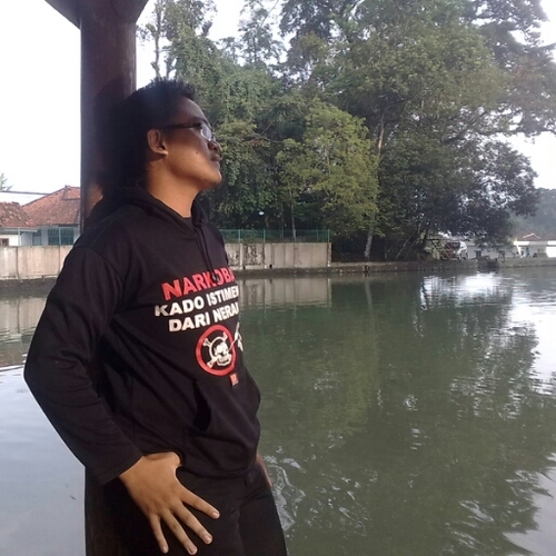 jangan malu dan jangan ragu untuk berteman