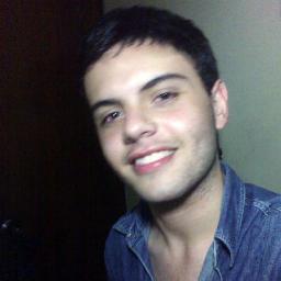 Soy muy buen amigo, obstinado, objetivo, practico..
