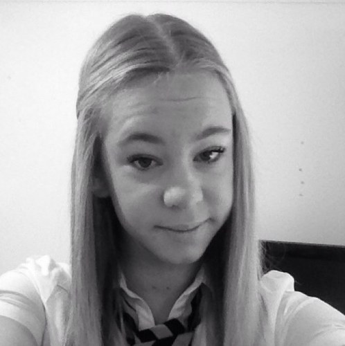 SeXyElLiE123's profile picture. 