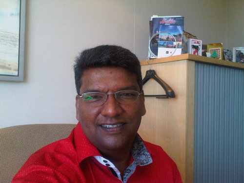 Hotel Manager, dad, loving hubby, foodie, love fast cars and some smooth Jazz.