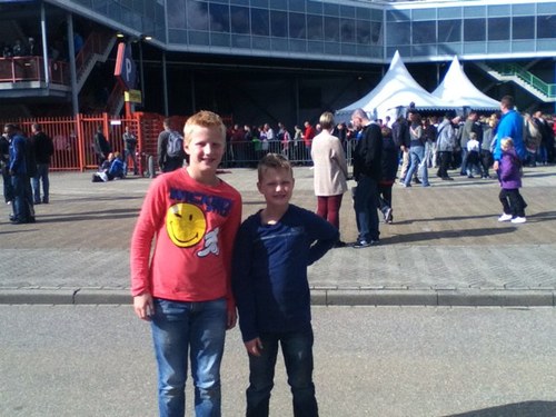 Hoi ik ben joey 13 jaar en zit op het trias follow me :)