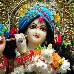 ompraka72490774's profile picture. 