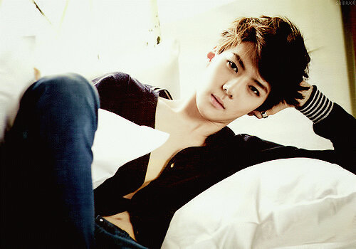 120494 • Lead dancer • Rapper • Maknae • Ullzang Exo-K. ☺
kembali single kece pecinta yeoja. :D