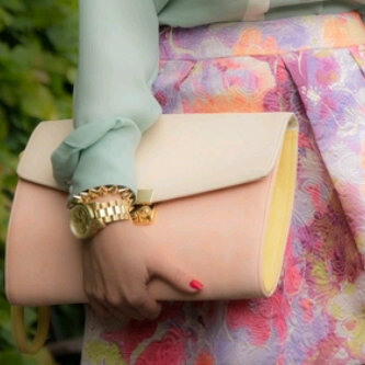 لا أغرد كثيرا .. أكتفي بريتويت ما يعجبني.. أتابع من يتابعني ♥